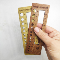 Дерев'яна лінійка калібратор для спиць